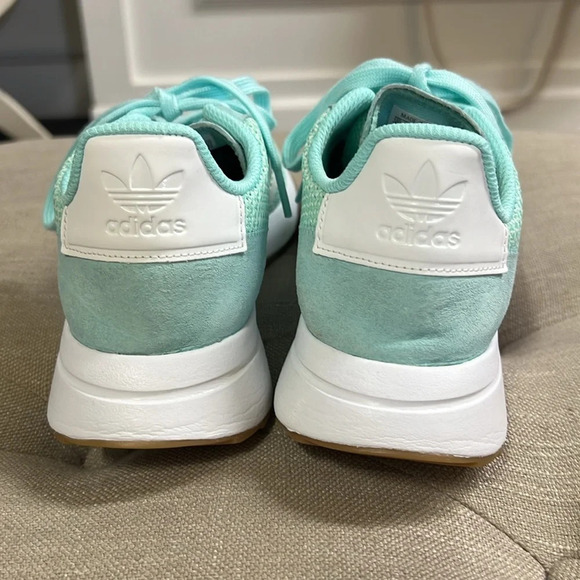 Adidas Woman's FLB Runner 'Energy Aqua' Size 8 NEW! - Picture 4 of 9